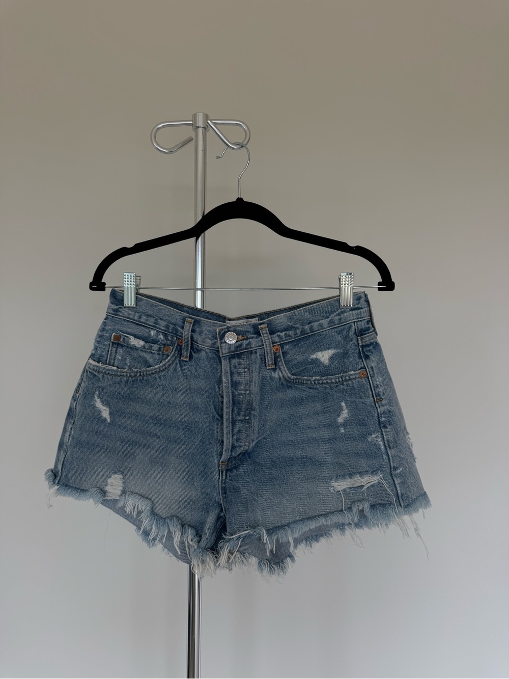 Agolde Distressed Frayed Hem Jean Shorts - Light Blue